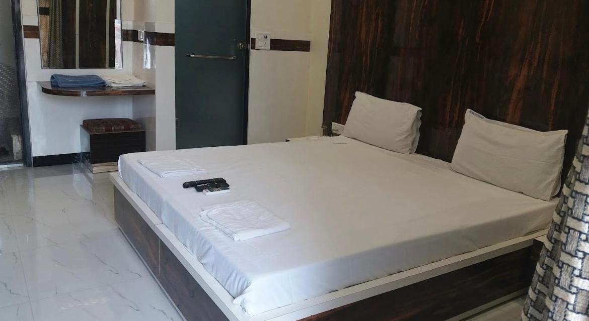 Oyo 86669 Arnav Residency Hotel Nuova Delhi Esterno foto